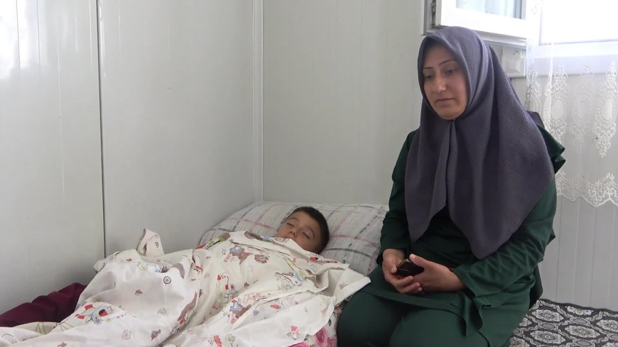 Osmaniyeli depremzede: "Konteynerden çıkarsak boş bir araziye çadır kurmak zorundayım"