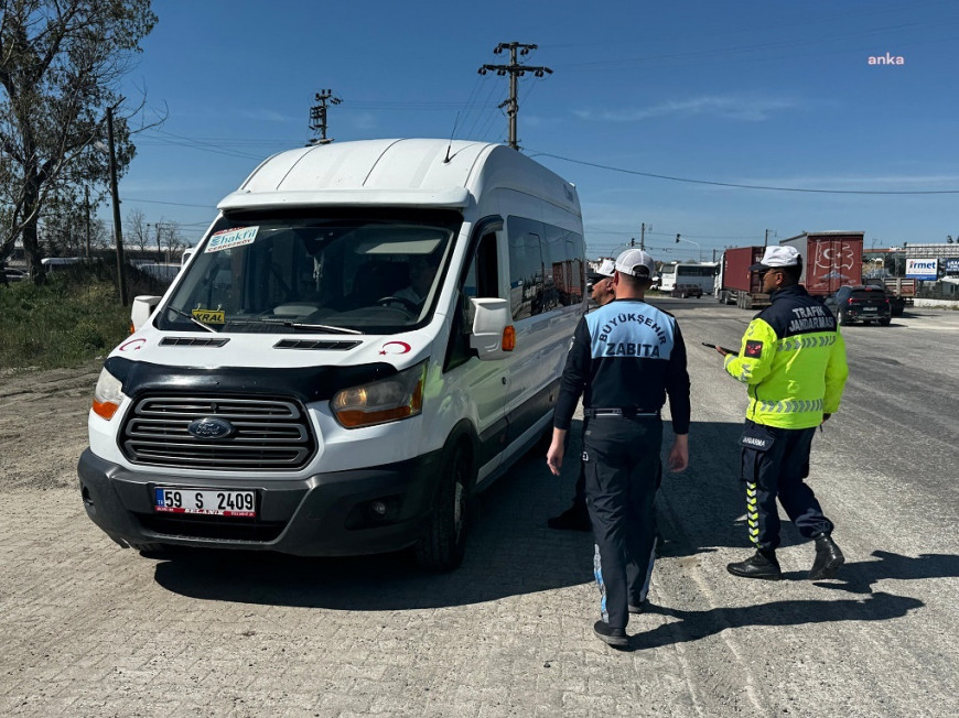 Tekirdağ Zabıtası, personel taşımacılığı yapan servis araçlarını denetledi