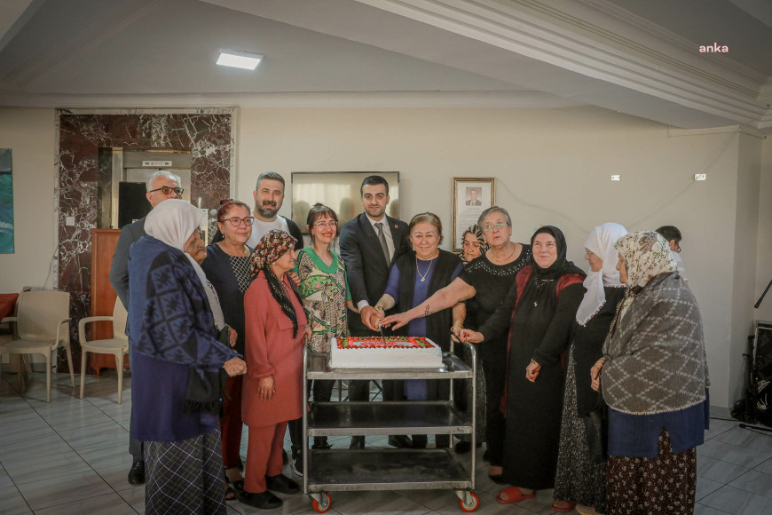 Keçiören Gönül Köşkü Huzurevi’nde Anneler Günü'ne özel kutlama