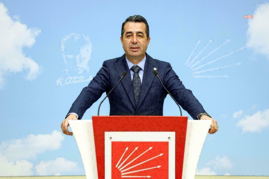 Erhan Adem: "Tıpkı Taksim’i 1 Mayıs’a yasakladıkları gibi, bu ülkenin toprağını da üreticisini de fiilen yasaklıyorlar"