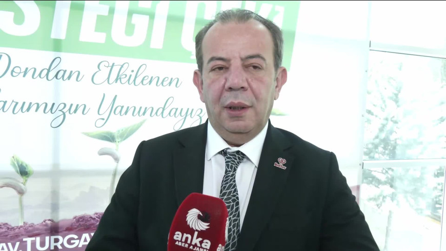 CHP'li Belediye Başkanları Toplantısı... Tanju Özcan: "Geçen toplantıda belediye başkanlarına 'Memnuniyet Karnesi' dağıttılar. Orada gördüm ki genel bir memnuniyet var"