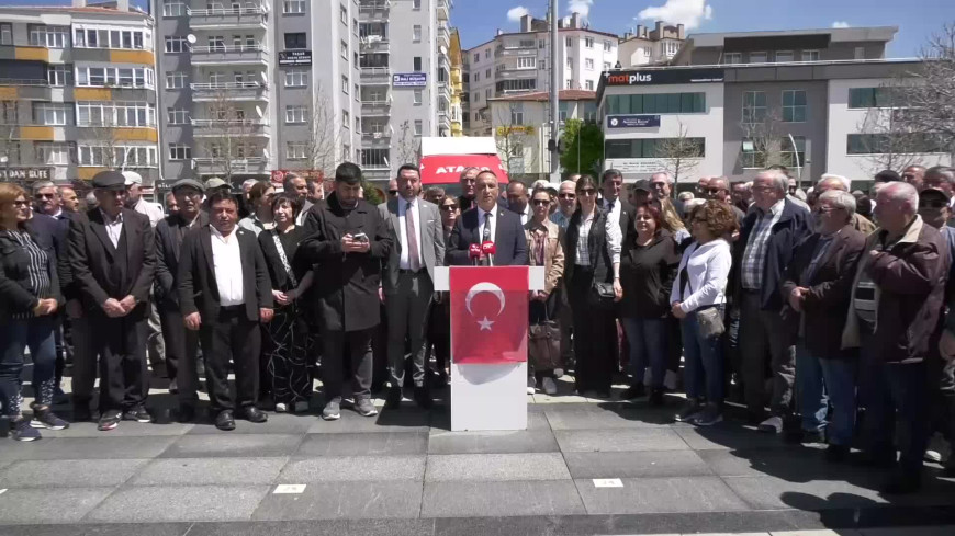 CHP Çorum İl Örgütü, Genel Başkan Özgür Özel’e yönelik fiziksel saldırıyı kınadı