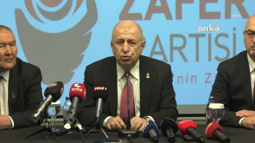 "Sarı torbalı" paylaşım yapan Zafer Partisi İstanbul Gençlik Kollarının başkanı görevden alındı... Ümit Özdağ: "Edepsizlerin Zafer Partisi’nde yeri yoktur"