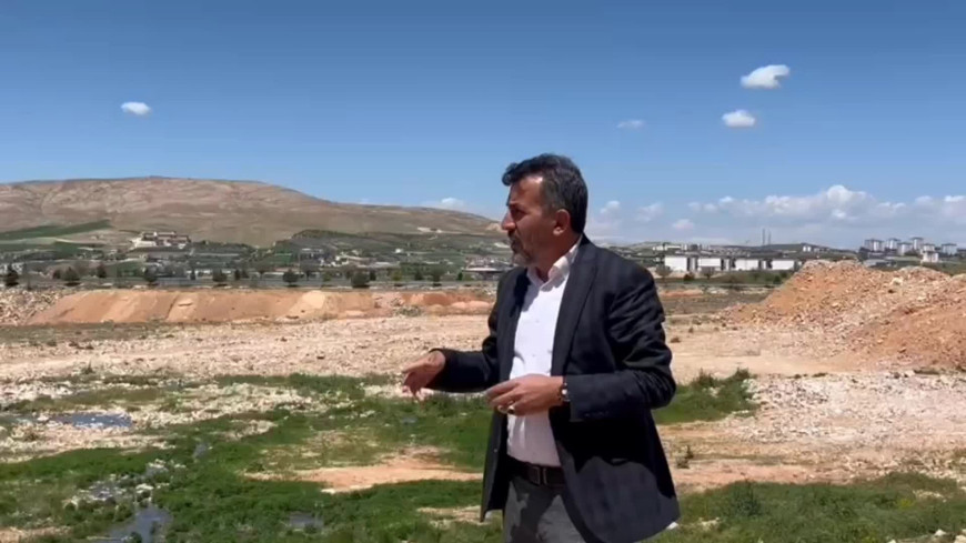 Elazığ'da çözülemeyen kanalizasyon sorunu Güneykent Mahallesi sakinlerini isyan ettirdi