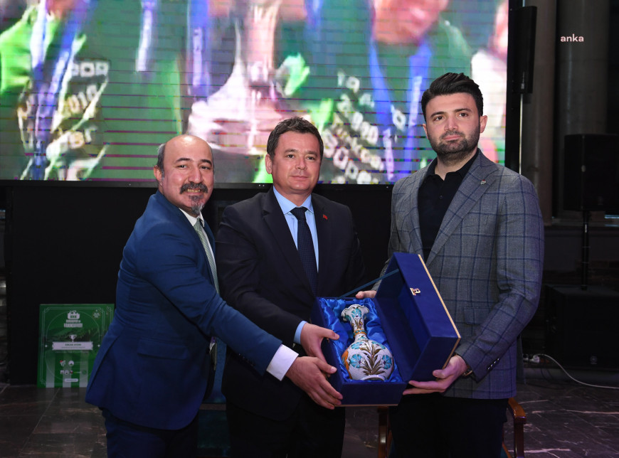 Bursaspor’un Süper Lig şampiyonluğunun 15’inci yılında kutlama