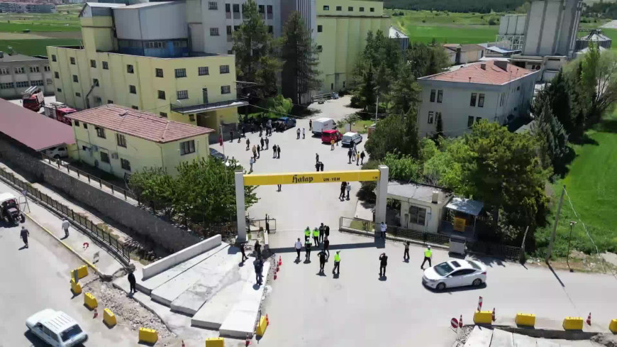 Çorum Valisi Çalgan, un fabrikasındaki patlamada yaralananları ziyaret etti 