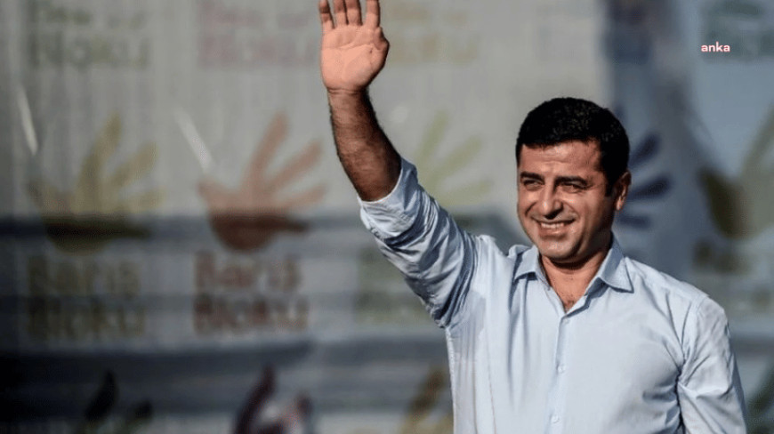 PKK'nın fesih kararı... Selahattin Demirtaş: "Artık huzurun, refahın, demokrasinin hayata geçmesi için samimiyetle çalışma zamanıdır"