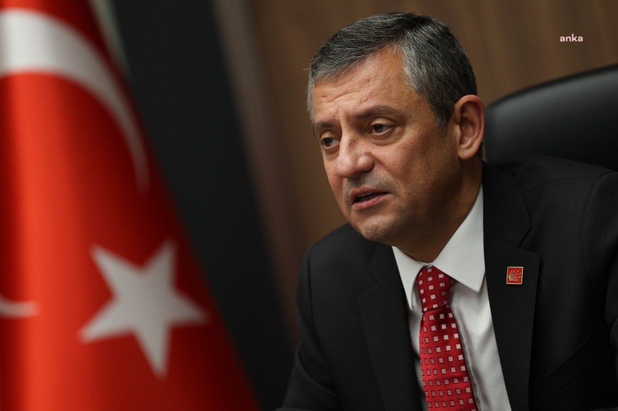 Özgür Özel: “Cumhuriyet’in izinden hiç ayrılmayan Türkan Saylan’ı, vefatının 16’ncı yılında saygı ve rahmetle anıyorum”