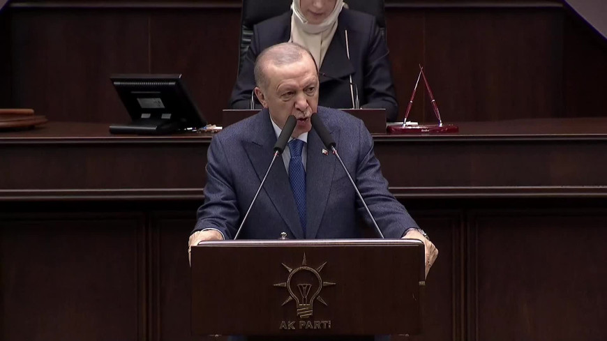 AK Parti grup toplantısı... Cumhurbaşkanı Erdoğan: "Örgütün Suriye ve Avrupa kollarının da bu gerçekleri görüp fesih ve silah bırakma sürecine katılmaları hayati öneme sahiptir"