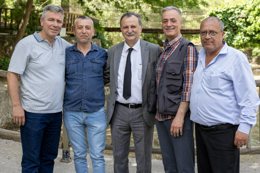 Yunusemre Belediye Başkanı Balaban, muhtarlarla bir araya geldi
