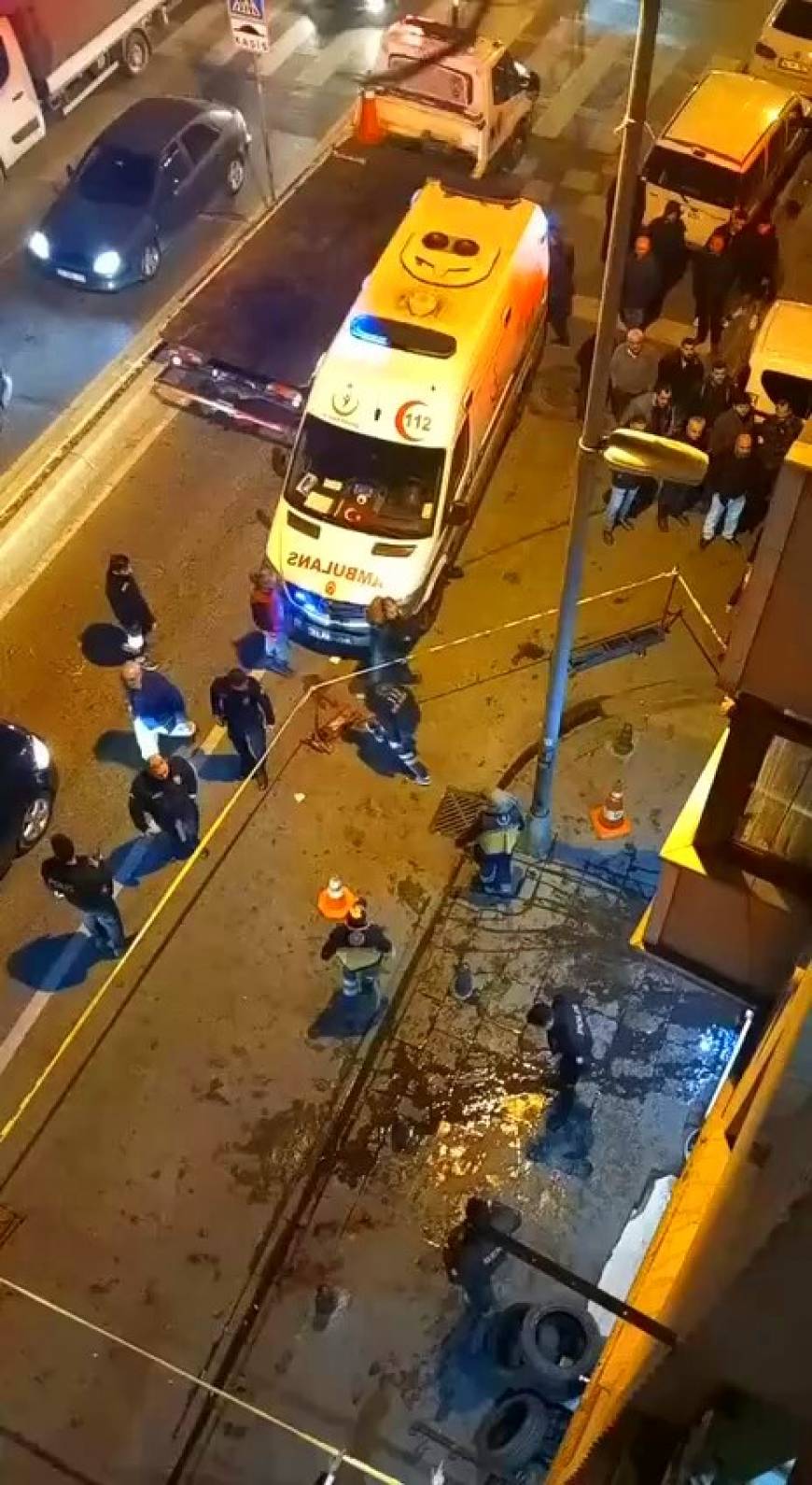 İstanbul - Bahçelievler'de husumetlisini takip edip kurşun yağdırdı: 3 yaralı