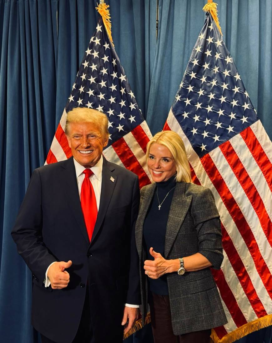 Trump'ın Adalet Bakanı adayı Pam Bondi, Senato'dan onay aldı