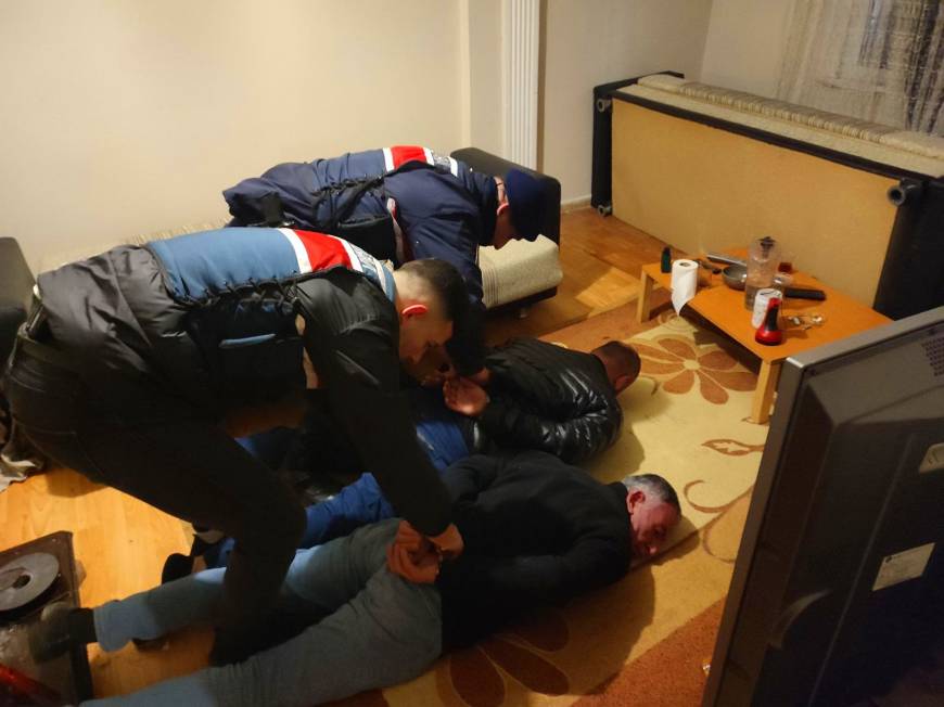 Tekirdağ'da gasp şüphelileri operasyonla yakalandı