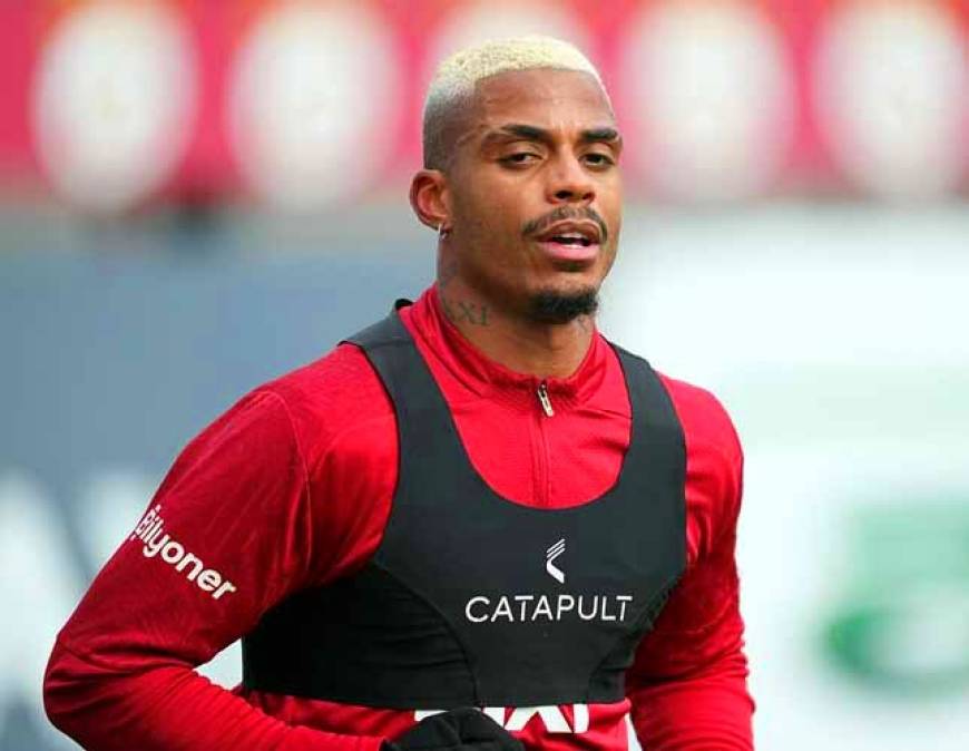 Galatasaray'da Lemina ve Cuesta ilk idmanına çıktı