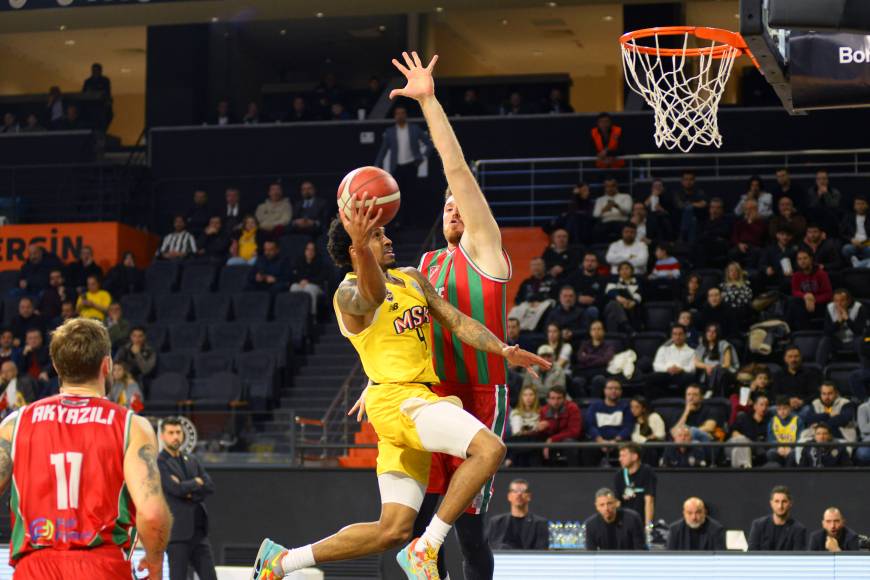 Mersin Spor- Karşıyaka: 94-87