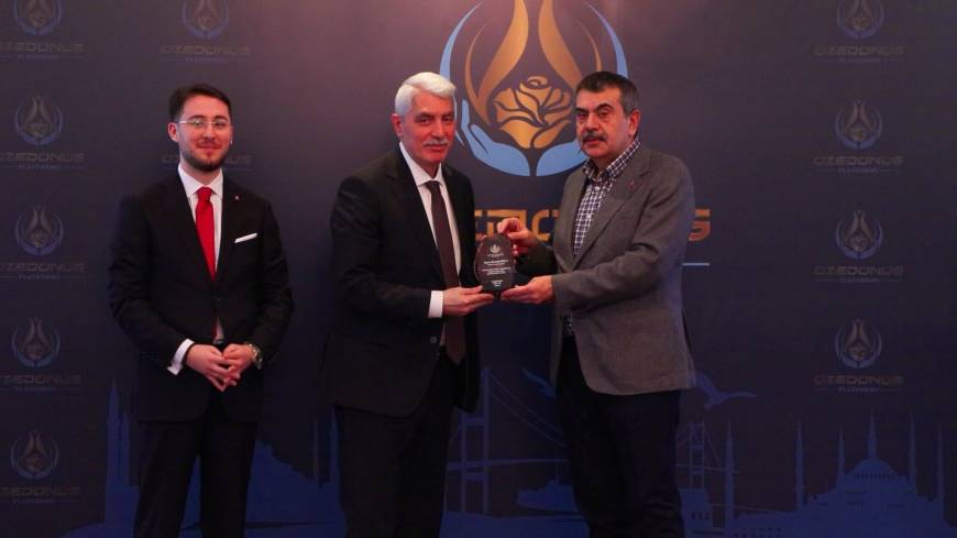 İstanbul- Milli Eğitim Bakanı Tekin: Biz kendimize özgü bir model ürettik