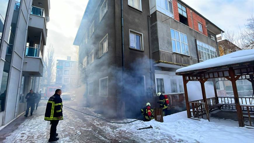 Kayseri'de bodurm katta çıkan yangın söndürüldü