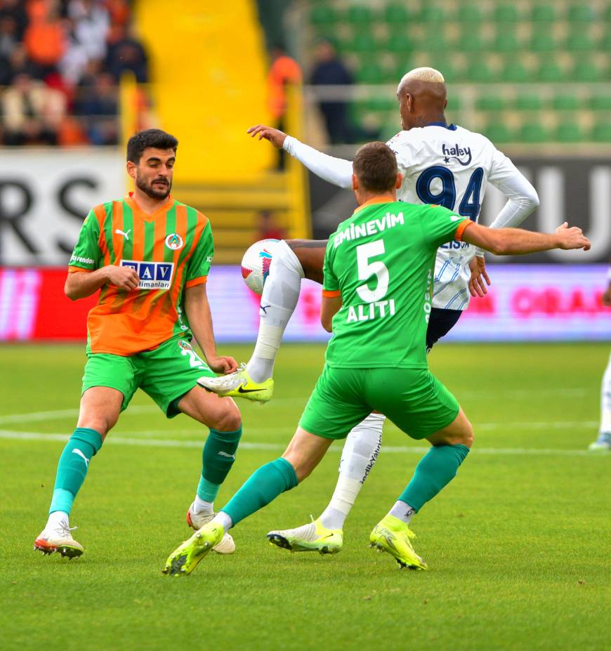 Alanyaspor - Fenerbahçe / fotoğraflar