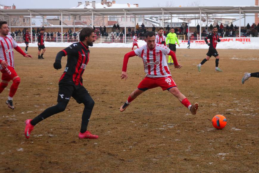 Nevşehir Belediyespor-Uşakspor: 1-2