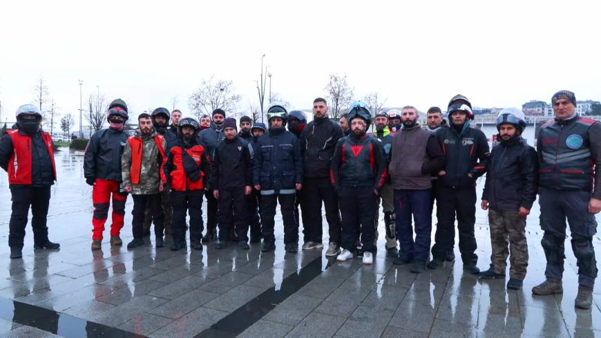 İstanbul - Pendik'te motokuryeler meslektaşları için toplandı