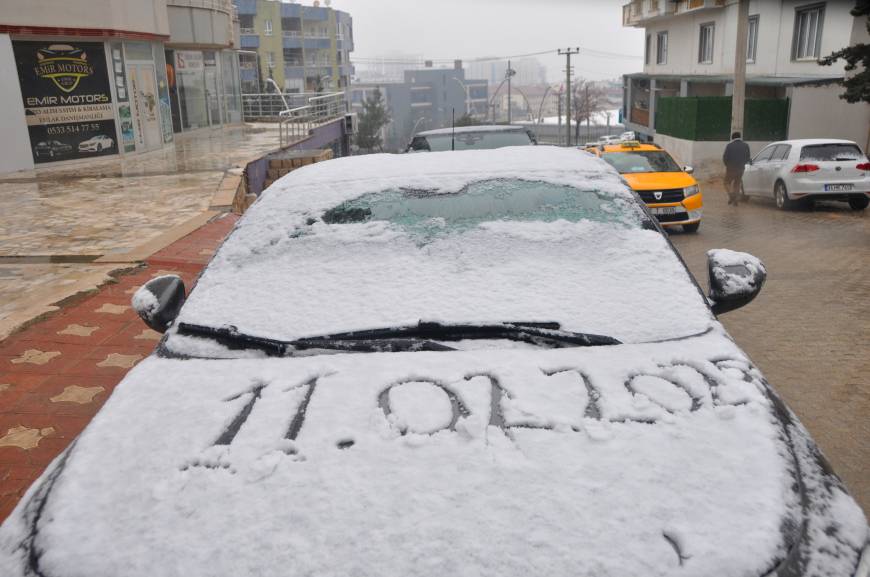 Mardin'de kar yağışı