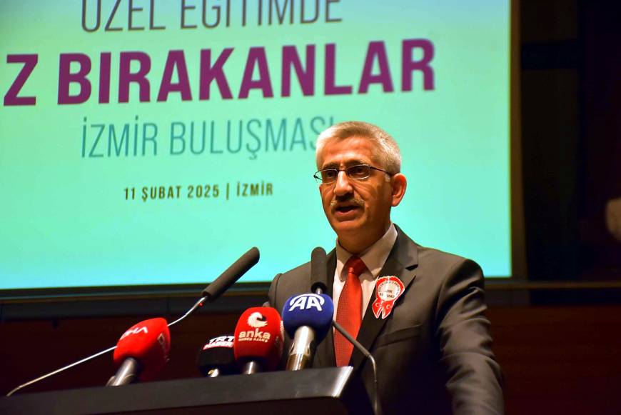 Bakan Yardımcısı Yılmaz: Engelli bireylerin sanat ve kültür ile buluşmasında dünyaya örnek çalışmalar ortaya konuyor