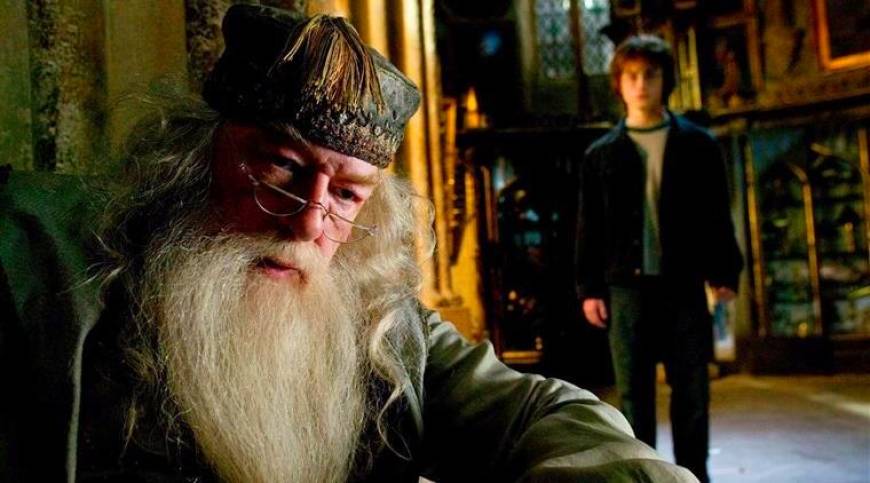 Harry Potter dizisinde ‘Dumbledore’u canlandıracak isim belli oldu