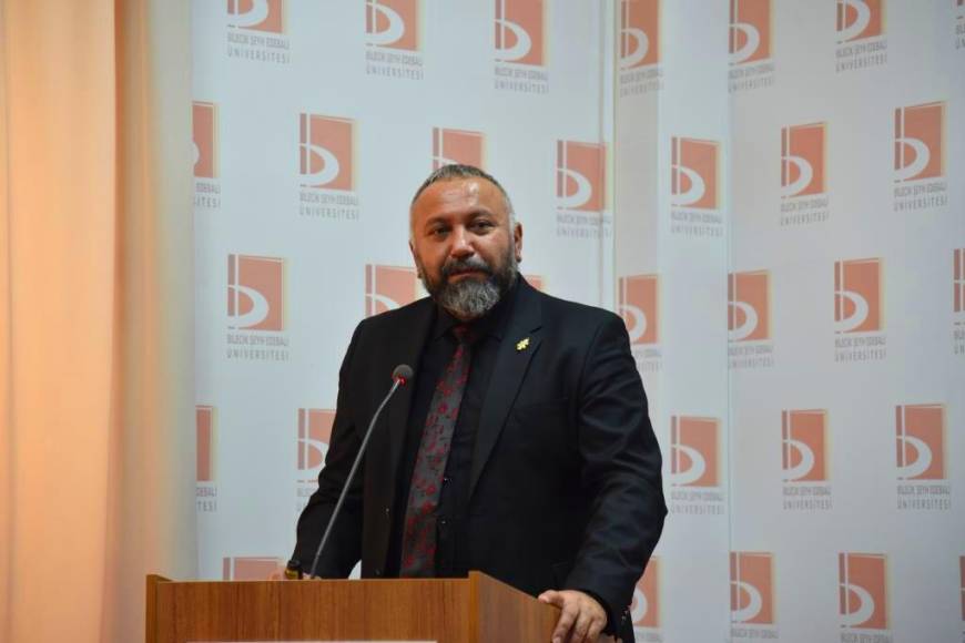 Prof. Dr. Aksoy: Yedigöller’in belli bir süre turizm aktivitelerine kapatılması gerekiyor