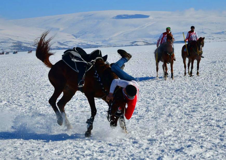 Çıldır Gölü'nde renkli festival / Ek fotoğraflar