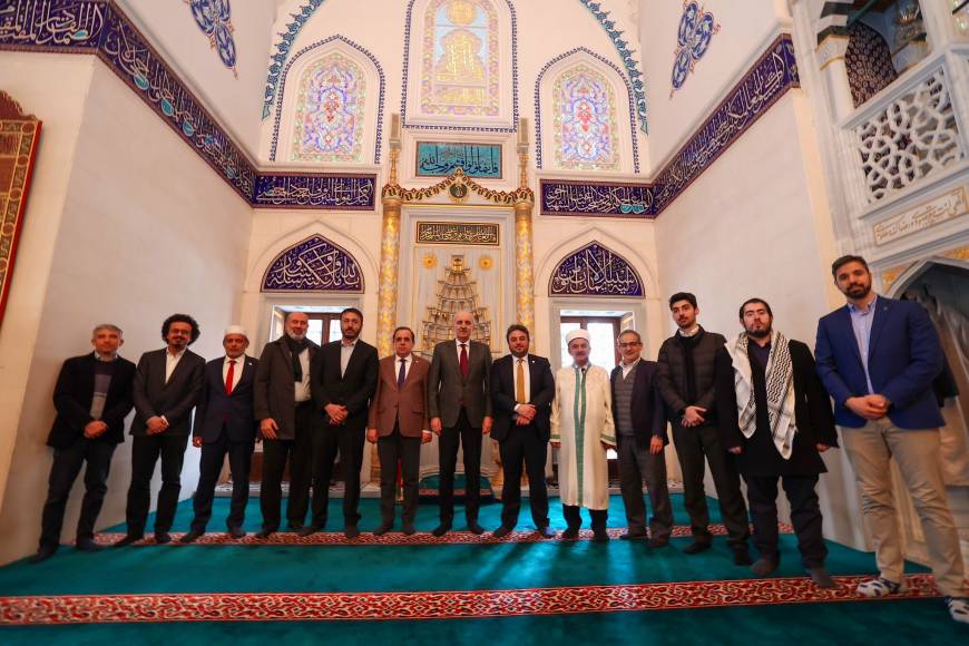 TBMM Başkanı Kurtulmuş, Japonya’da ‘Tokyo Camii’ni ziyaret etti