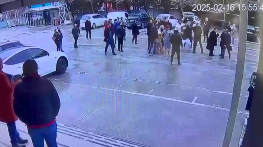 İstanbul - Beylikdüzü’nde site toplantısındaki silahlı kavga: Şüpheli adliyeye sevk edildi 