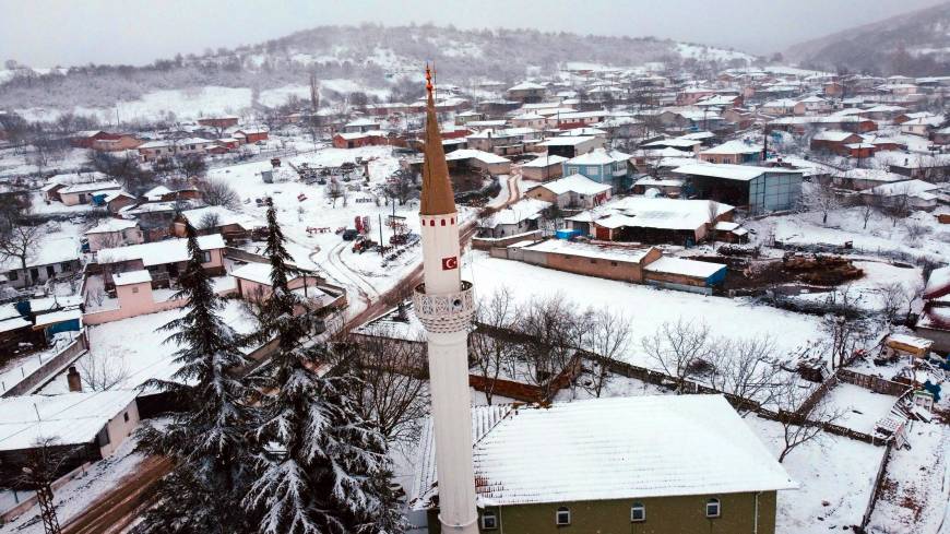 Edirne ve Kırklareli'nin yüksek kesimlerinde kar yağışı (2)