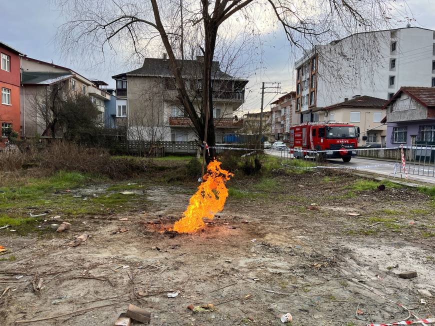 Sondaj sırasında çıkan yangın yaklaşık 3 gündür sürüyor 