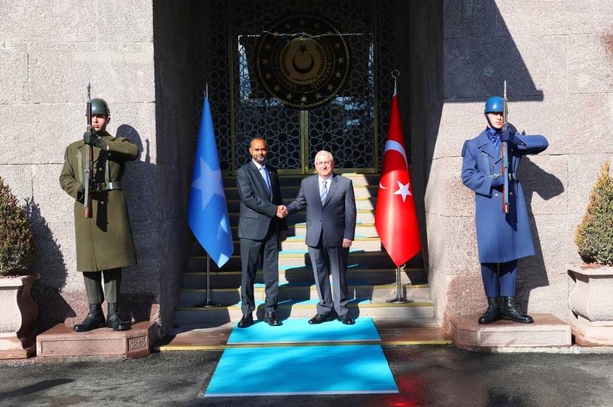 Bakan Güler, Somalili mevkidaşıyla görüştü