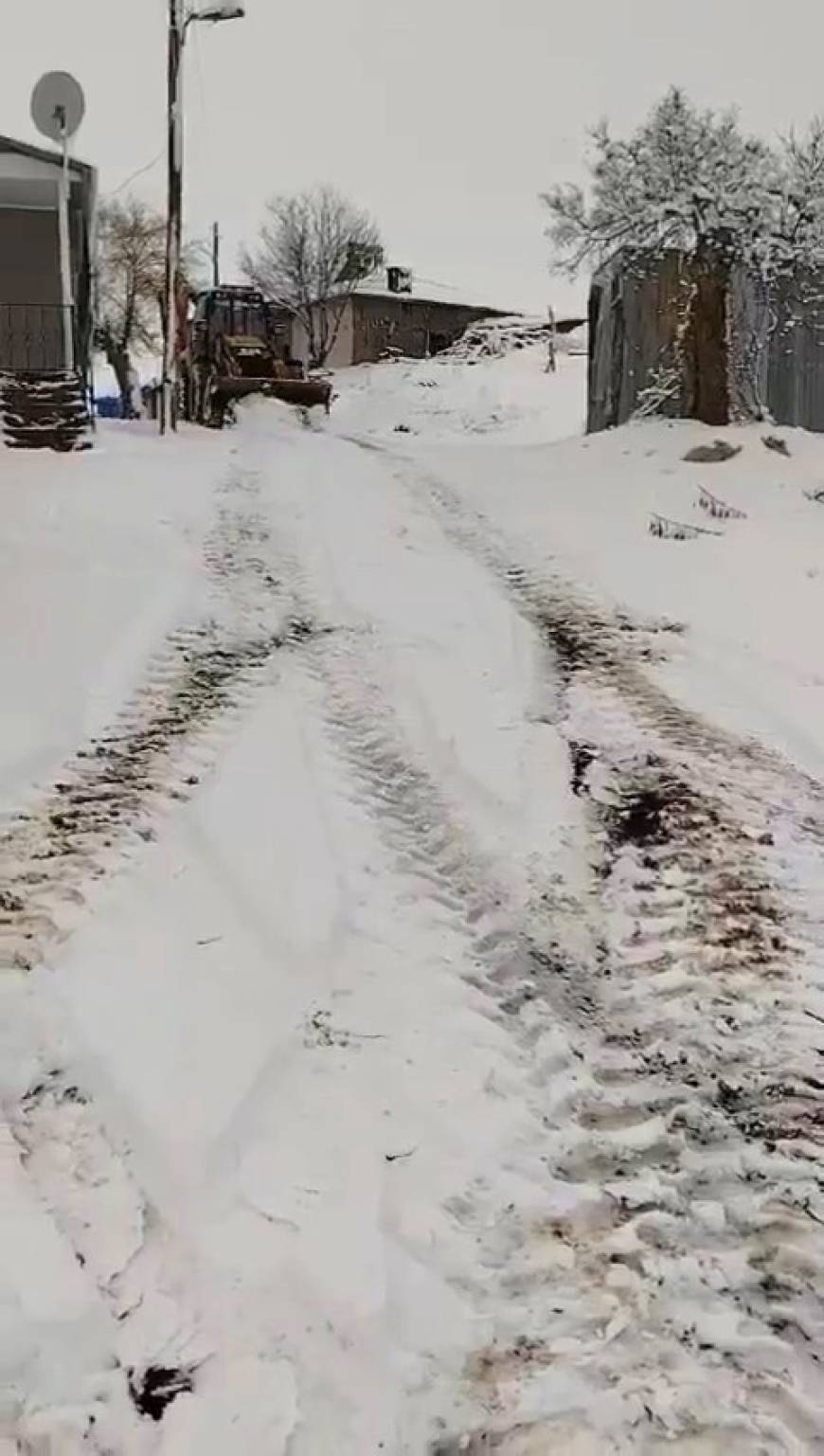 Elazığ'da 505 köy yolu kardan ulaşıma kapandı (2)
