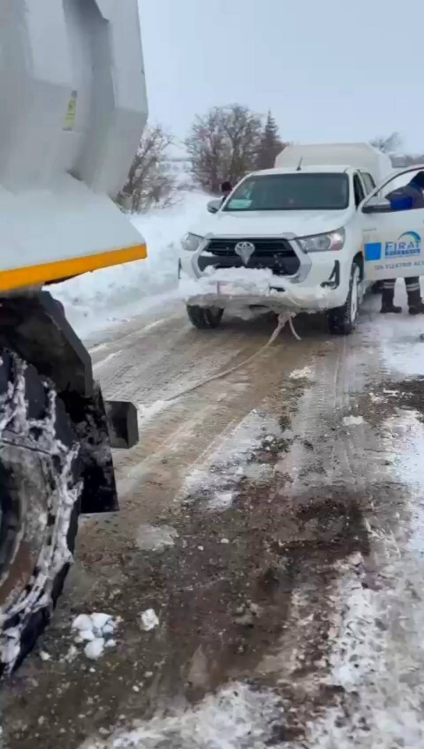 Elazığ'da 505 köy yolu kardan ulaşıma kapandı (3)