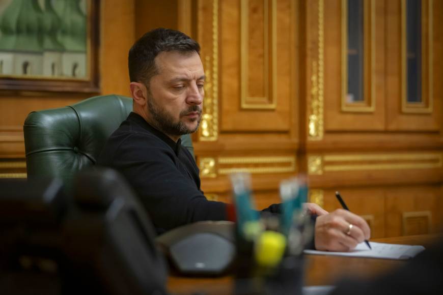 Ukrayna'da ‘Zelenskiy'nin yetkilerini kullanma süresinin uzatılmasına’ ilişkin tasarı onaylandı