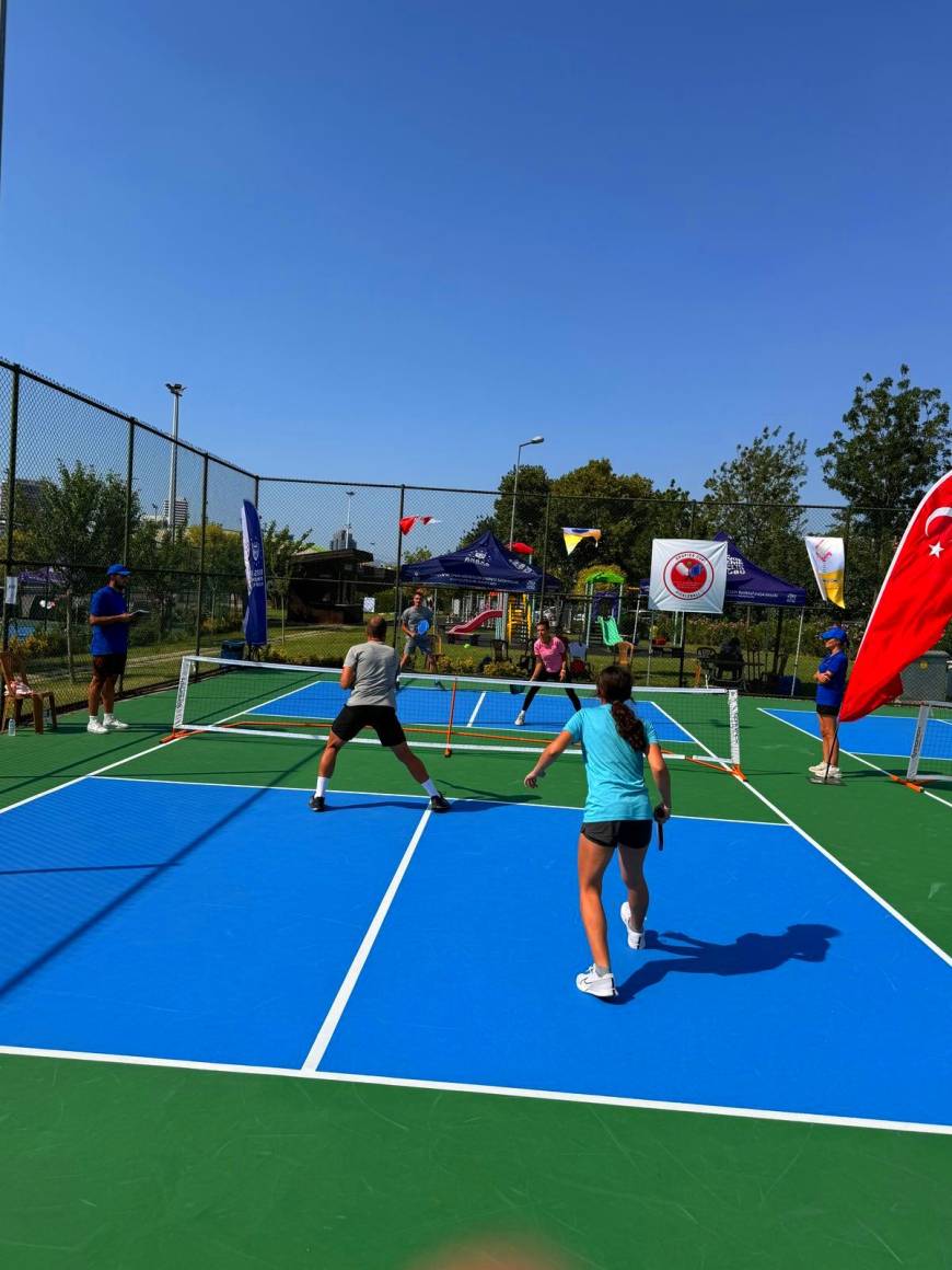 Türkiye’de hayal olarak başlayan pickleball sporu hızla yayılıyor 