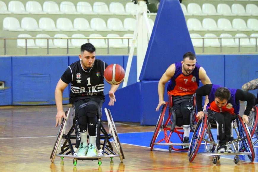 Tekerlekli Sandalye Basketbol Süper Ligi’nde Play-Off turu 3'üncü maça kaldı  