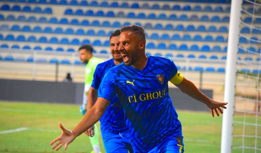 Bucaspor'da Yasin Öztekin rekor kırdı