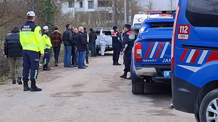 Arkadaşlarıyla ava giden Ahmet, kazara kendini vurup öldü