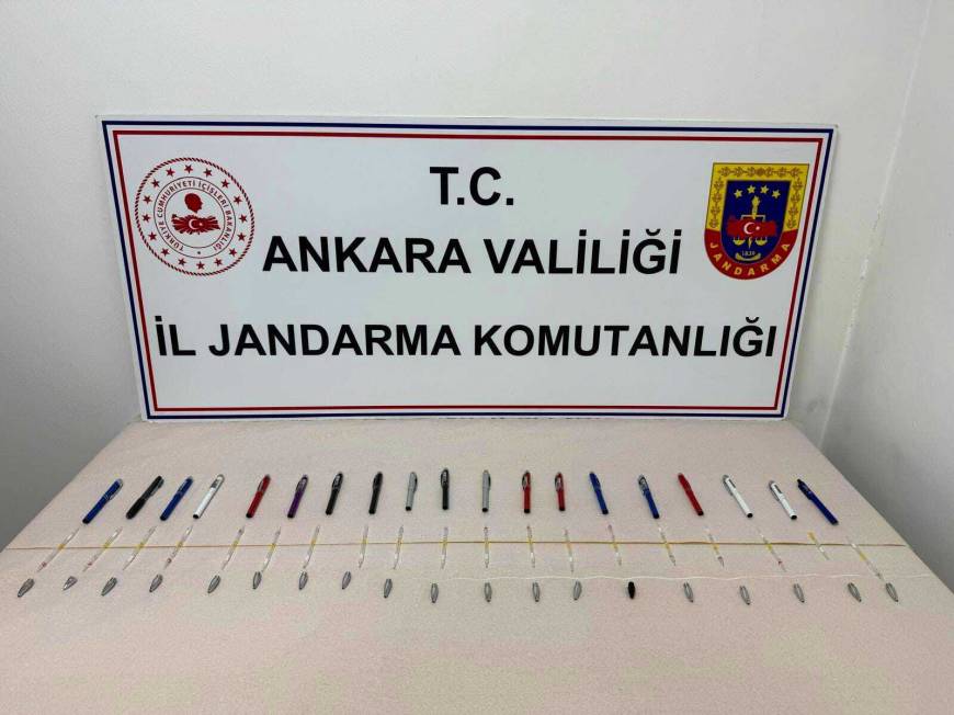 Ankara'da 19 tüp kobra zehri ele geçirildi