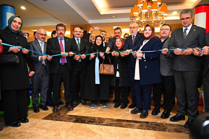 Bakan Işıkhan: İş yerlerinde mobbing ile mücadelede kararlıyız/Ek fotoğraflar