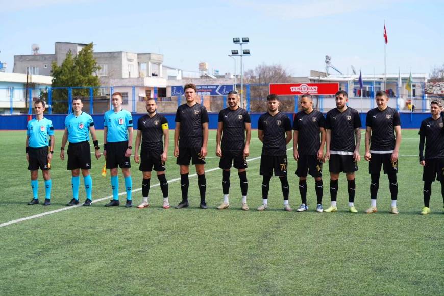 Muğlaspor hükmen zirvede