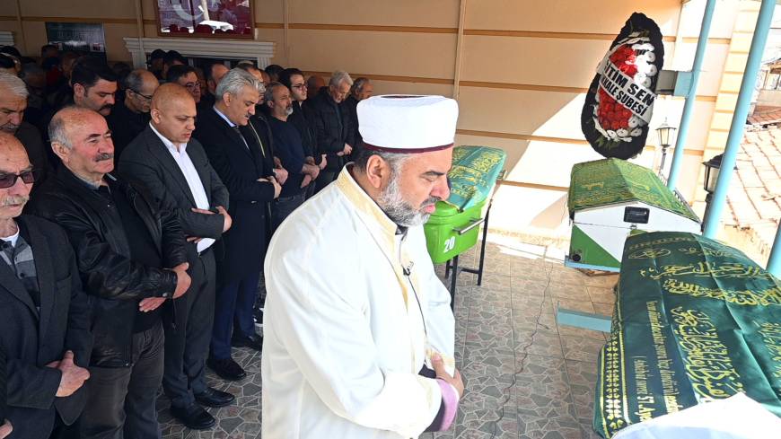 Kırıkkale'de karbonmonoksitten zehirlenen baba ve kızı toprağa verildi 