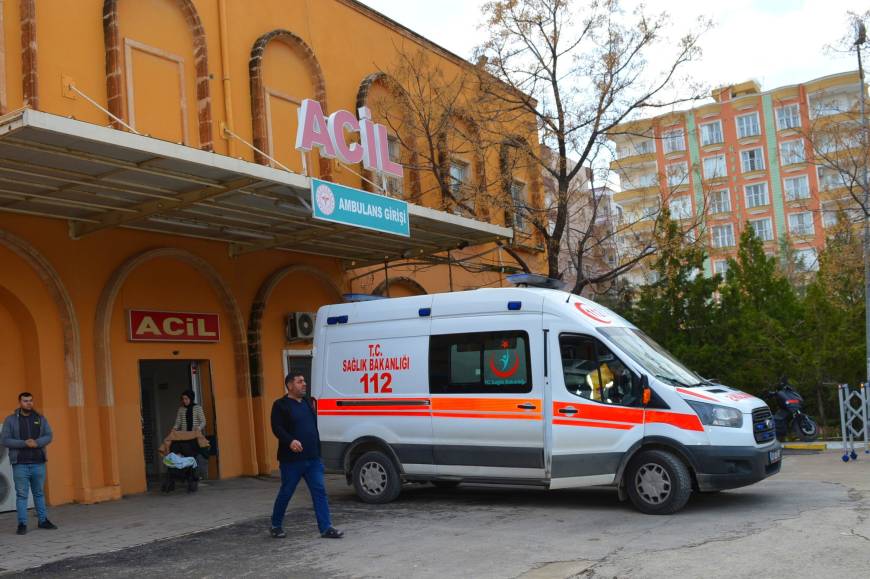 Mardin'de refüje çarpan motosikletin sürücüsü öldü (2)