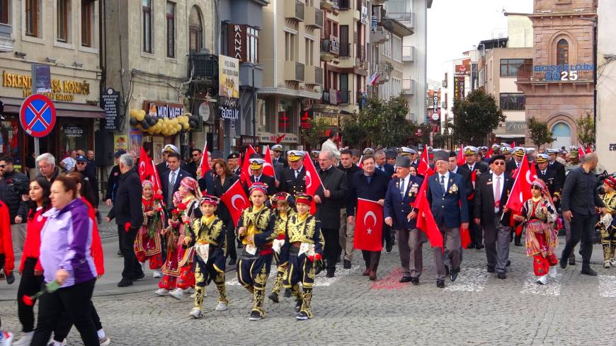  Çanakkale Deniz Zaferi'nin 110'uncu yıl dönümü etkinlikleri başladı