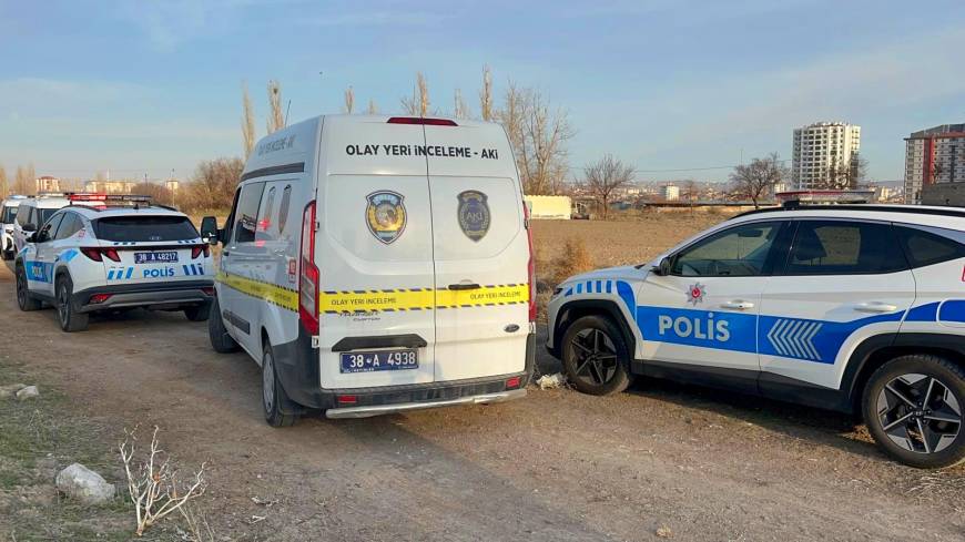 Kayseri’de boş bir arazide 1 kişi ölü, 3 kişi ise baygın halde bulundu