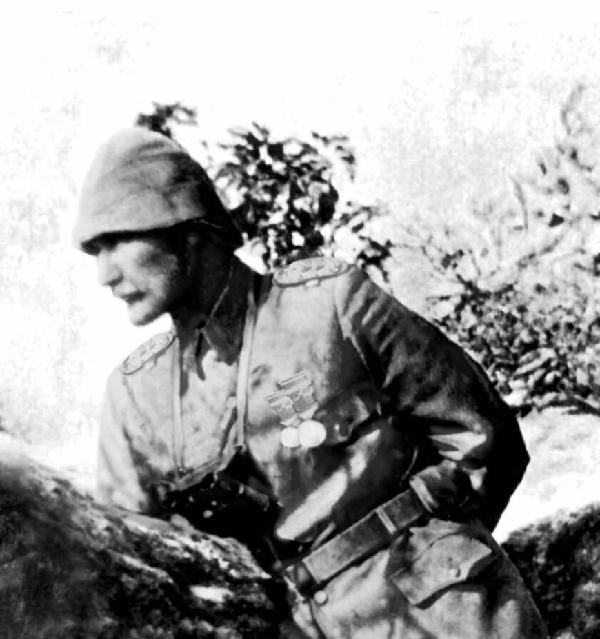 Atatürk, Çanakkale’de kahramanlıkları fotoğraflayan Necati öğretmenin ordu fotoğrafçısı olmasını teklif etmiş