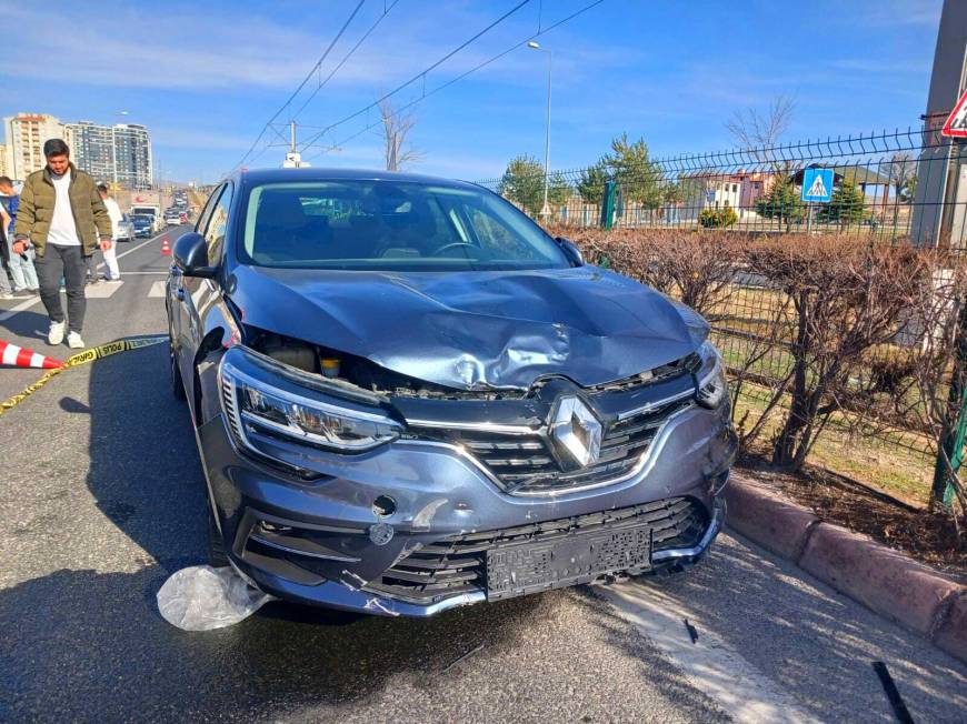 Otomobilin çarptığı engelli, yaşamını yitirdi